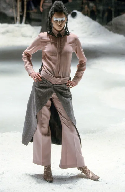 Look 30